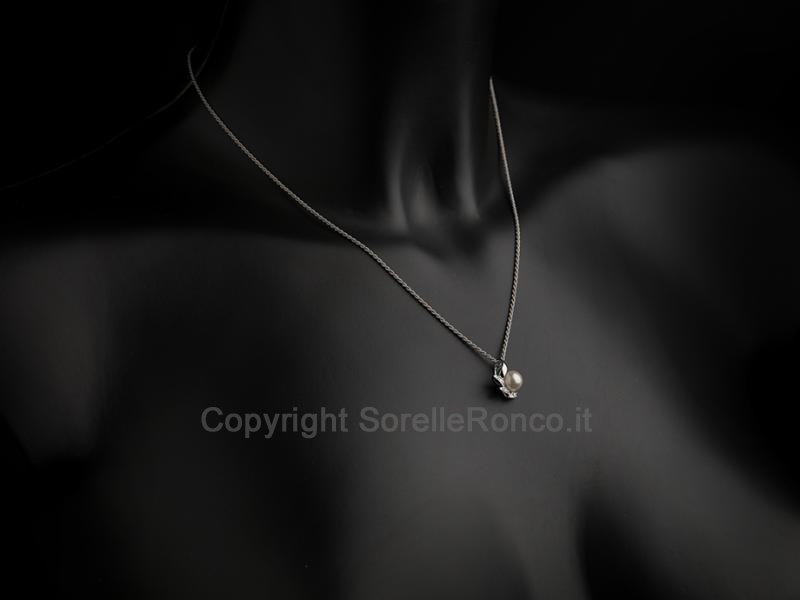 COLLANA IN ORO E PERLA Ø 7 MM